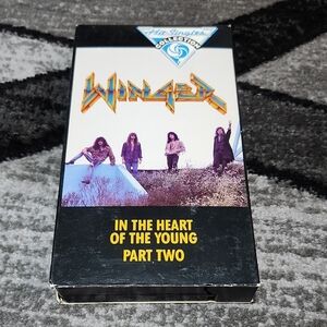 WINGER IN THE HEART OF THE YOUNG PART TWO VHS 1991 ROCK MUSIC